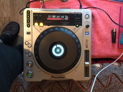 Диджей оборудований