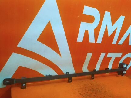 Датчик защиты пешеходов передний Genesis G70 1