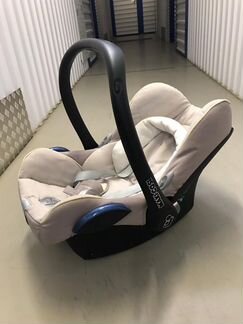 Автомобильное детское кресло