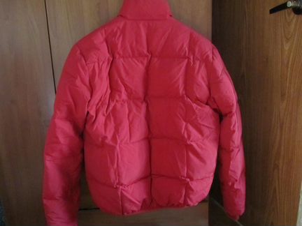 Продаю пуховик (короткий)