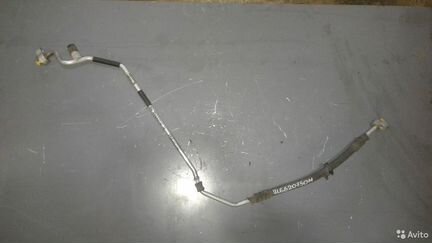 Трубка кондиционера Туарег 2002-2010 2.5