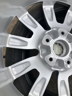 Комплект оригинальных дисков Porsche Cayenne R20