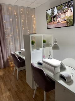 Аренда места для мастера маникюра