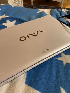 Sony SVE171G11V 2012 год