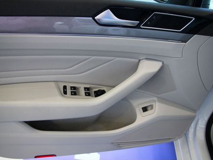 Volkswagen Passat 1.4 AMT, 2020