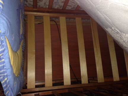 Детская кроватка+матрас+все аксессуары