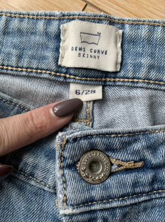 Джинсы женские levis