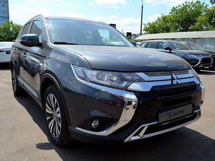 Mitsubishi Outlander 2.0 CVT, 2020