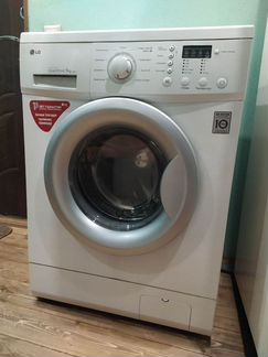Cтиральная машинка LG F1068LD1