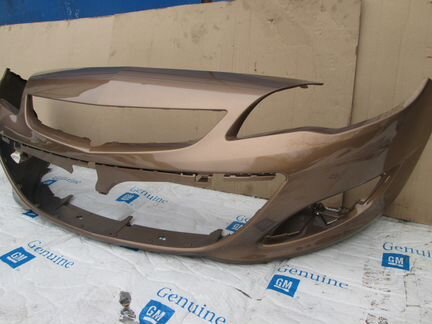 Opel Astra J бампер золотистый новый
