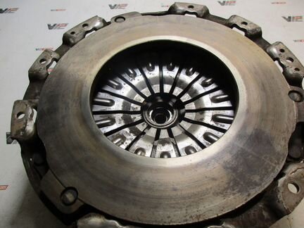 Маховик двухмассовый Nissan Navara Pathfinder YD25