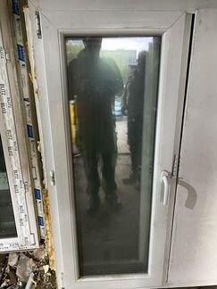 Пластиковые окна 142(в) х62(ш) -2шт