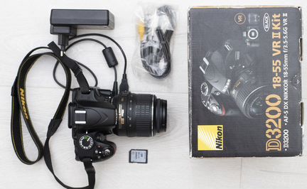 Nikon D3200 (3500 кадров) + Nikkor 18-55mm