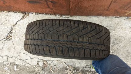 Шина Continental ContiVikingContact 5, 215/60R16