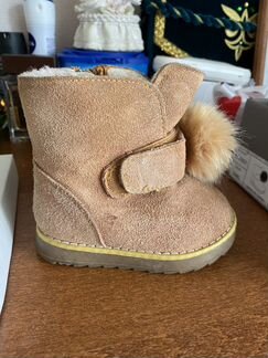 Зимние сапожки для девочки