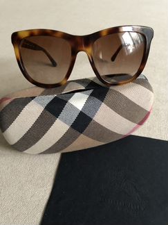Очки Burberry