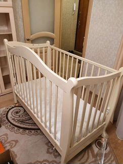 Кровать детская маятник + комод