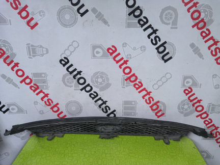 Решетка радиатора Ford S-Max 2006-2010