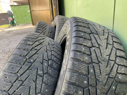 Шины разноширокие Porsche Macan шипы