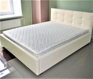 Кровать с подъемным механизмом