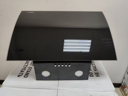 Вытяжка новая