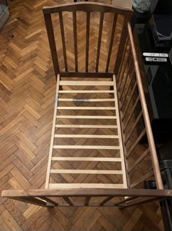 Кроватка детская
