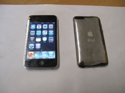 Супертонкий MP3 плеер Apple iPod Touch 2G 8Gb, б/у