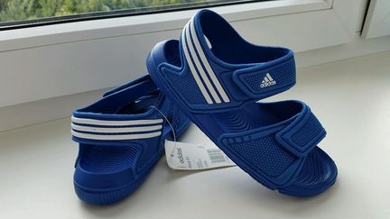 Детские новые сандалии Adidas 30 рр