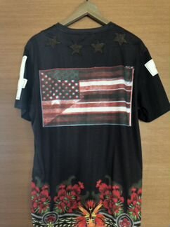Футболка Givenchy