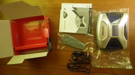 Новый кассетный плеер Philips AQ6595