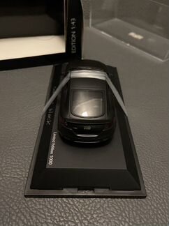 Модель Audi tt rs 1/43 schuco