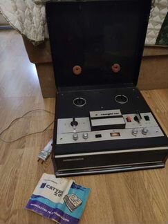 Катушечный магнитофон Сатурн 201