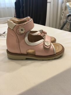 Ортопедические босоножки размер 22