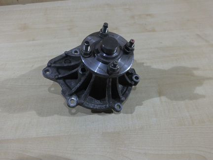 Водяной насос помпа Тойота LC Прадо 150