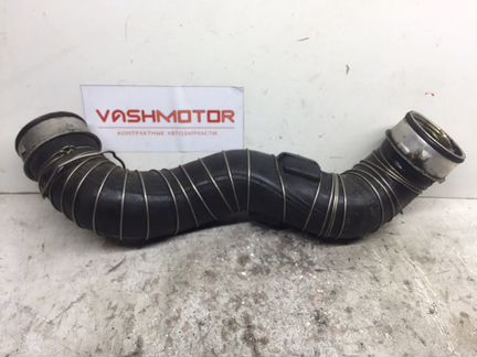 Патрубок интеркулера Mercedes C180 W203 1.8 2006