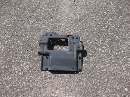 Кронштейн высокого бампера правый Scania