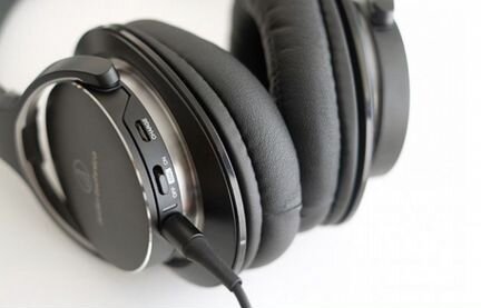Audio Technica Hi-Res наушники с акт. шумоподавлен