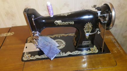 Швейная машина Minerva