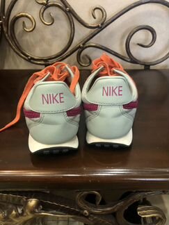 Кроссовки nike