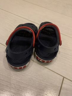 Сандалии crocs C7