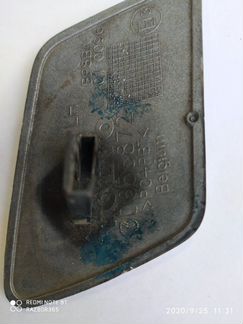 Крышка омывателя фары передняя левая Volvo S40 MS