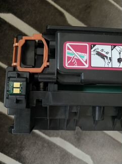 Картридж HP CC533A