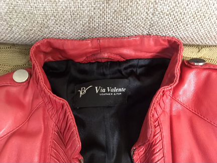 Куртка кожаная женская