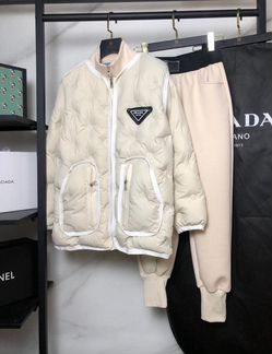 Костюм тройка