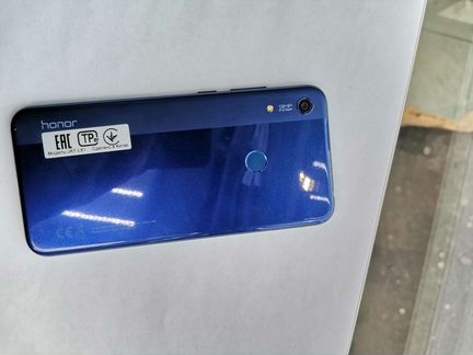 Honor 8a