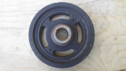 Шкив коленвала Ниссан Тиида С11 1,6 HR16 Tiida C11