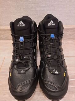 Кроссовки adidas fast