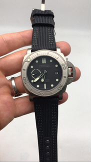 Часы Panerai Submersible