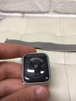 Apple Watch 4 40 полный комплект