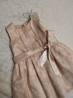 Нежное праздничное платье на принцессу+ диадема